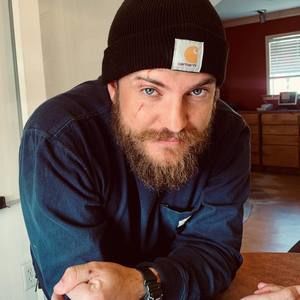 Meet your Posher, Ethan